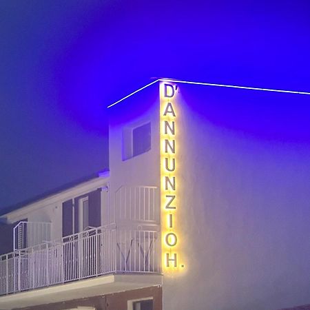 D Annunziohouse Bed & Breakfast Martinsicuro Exterior photo